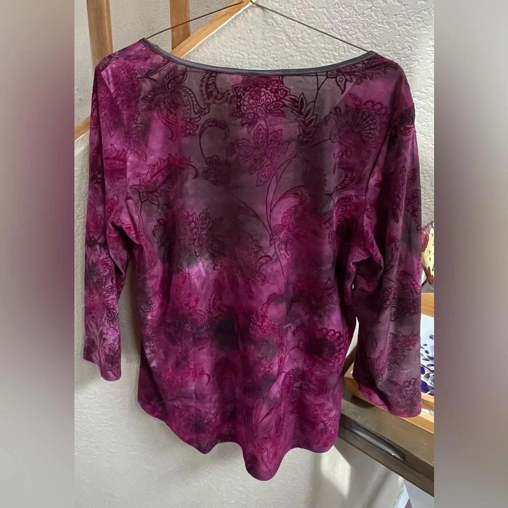 Roz & Ali Women's Floral Pink and Purple Blouse - Picture 2 of 5